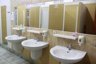 Хостелы Envoy Hostel & Tours Ереван Кровать в общем номере с 4 кроватями-2