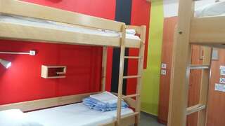 Хостелы Envoy Hostel & Tours Ереван Кровать в общем номере с 4 кроватями-10