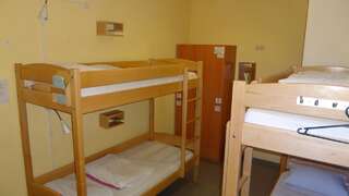 Хостелы Envoy Hostel & Tours Ереван Кровать в общем номере с 4 кроватями-11